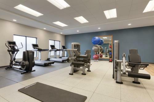 Hotel Embassy Suites By Hilton Akron Canton Airport