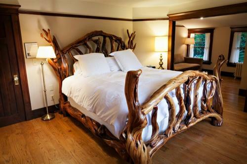 The Gatewood Bed And Breakfast