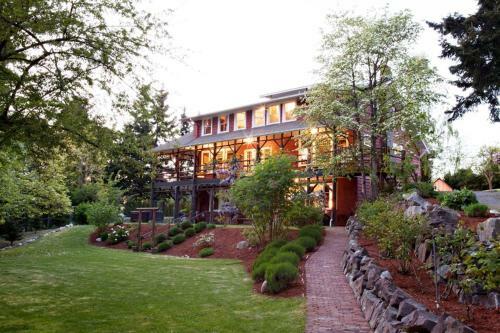 The Gatewood Bed And Breakfast