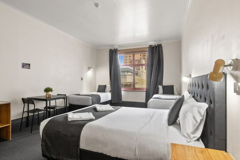 Hotel Motel Adelaide Paringa
