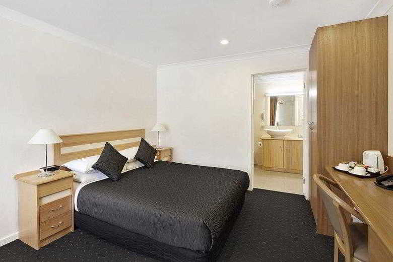 Hotel Melbourne's Princes Park Motor Inn