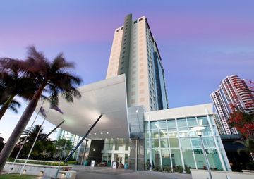 Hotel Watermark Gold Coast