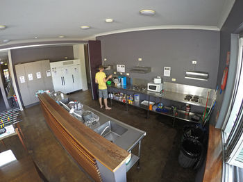 Hostal Parrot Fish Lodge Port Douglas Backpackers
