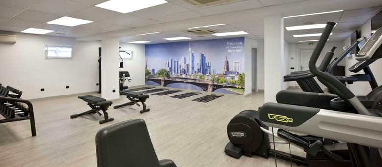 Hotel NH Pamplona Iru�a Park