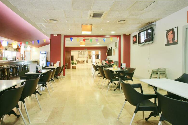 Aparthotel Salou Pacific Apartaments