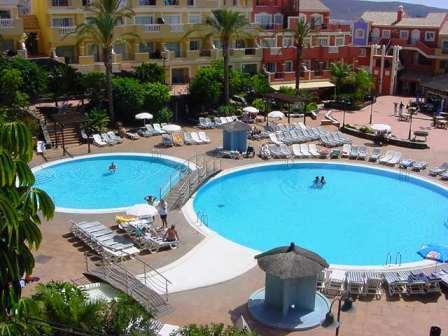 Apartamentos Granada Park