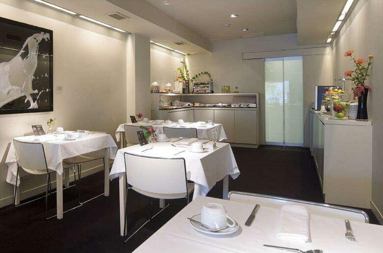 Hotel Miro