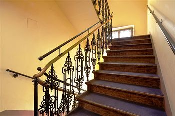 Hostal Euro Youth Hotel & Krone