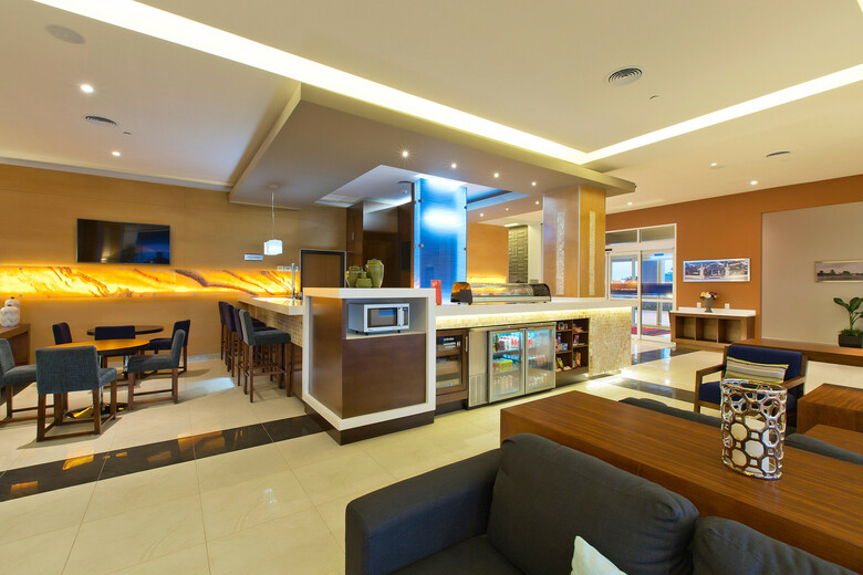 Hotel Hampton Inn & Suites Paraiso