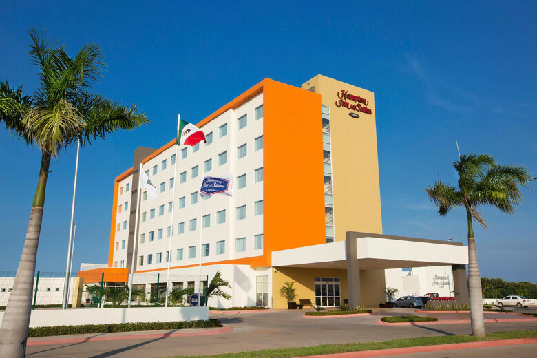 Hotel Hampton Inn & Suites Paraiso
