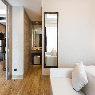 Hotel Adelphi Forty-nine