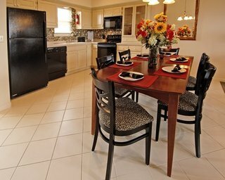 Hotel Stonebridge Village Condominiums