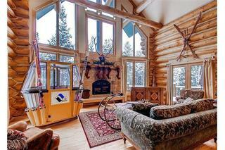Ski Classic Lodge