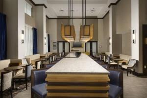 Hotel Hampton Inn And Suites Falls Church/seven