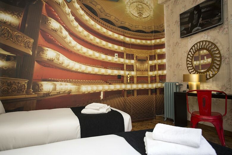 Hotel Casual Madrid Del Teatro