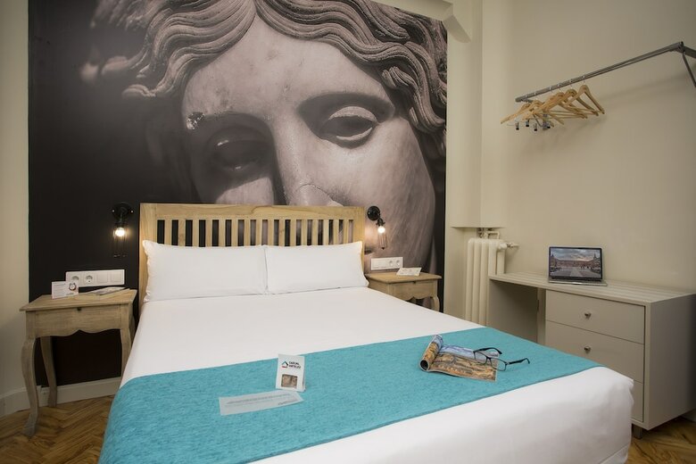 Hotel Casual Madrid Del Teatro
