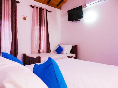 Hostal Kadolana Villa