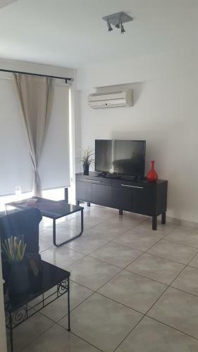 Apartment Zinonos 101 Marneros Court