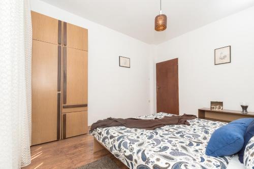 Apartamentos House Gloria 1