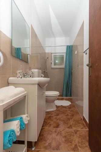 Apartamentos House Gloria 1