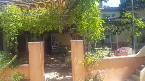 Hotel Le Ch�ne Vert