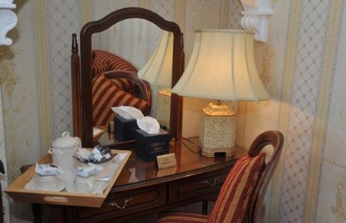 Hostal Caldhame House