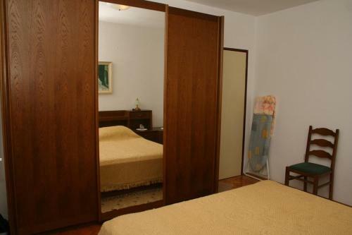 Apartments With A Parking Space Mirca (brac) - 729