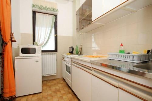 Apartment Babici 2531c