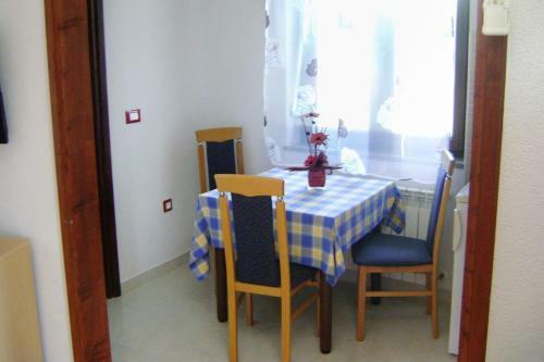 Apartment Babici 2531c