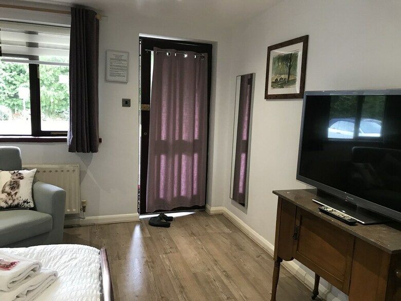 Pinewood Lodge