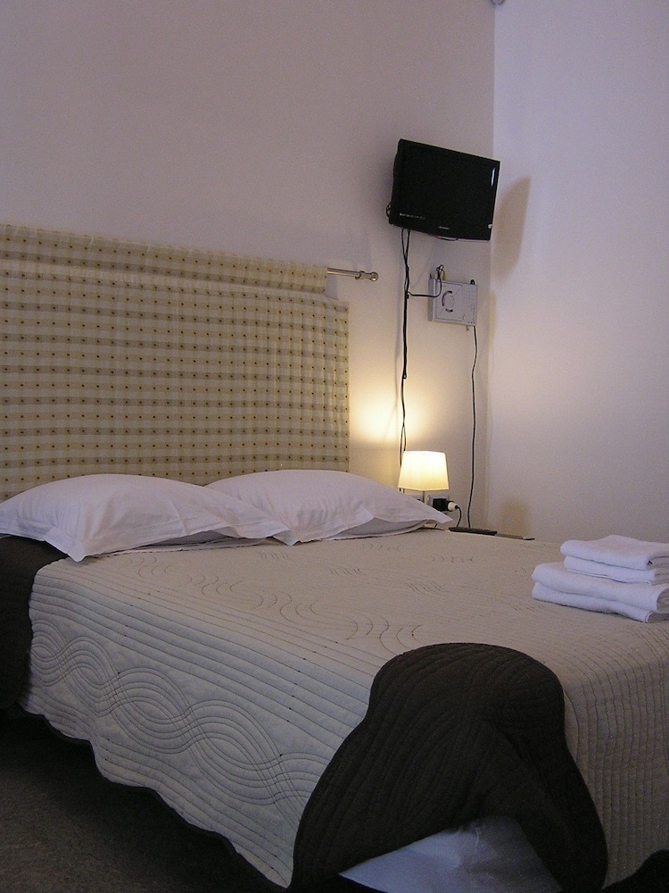 Art Transparent B&B