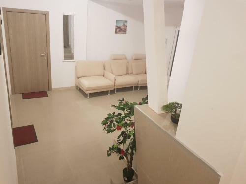 Georgiana Apartments