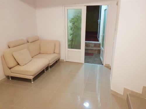 Georgiana Apartments