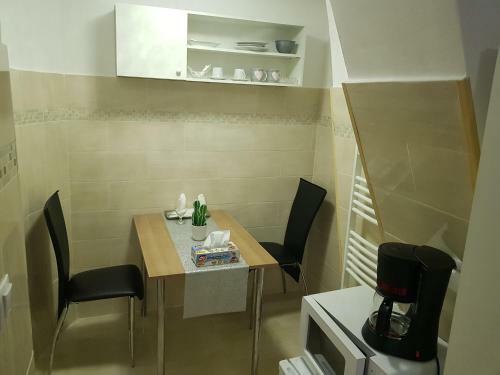 Georgiana Apartments