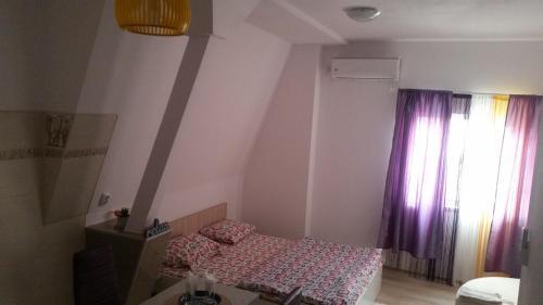Georgiana Apartments