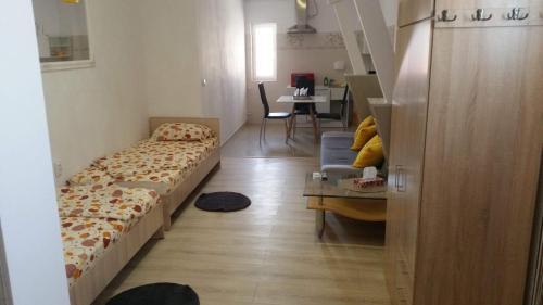 Georgiana Apartments