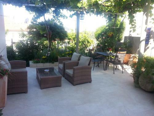Residencia Guesthouse S&l