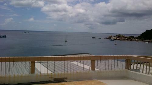 Hin Wong Apartments Dive & Snorkel Resort