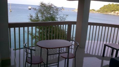 Hin Wong Apartments Dive & Snorkel Resort