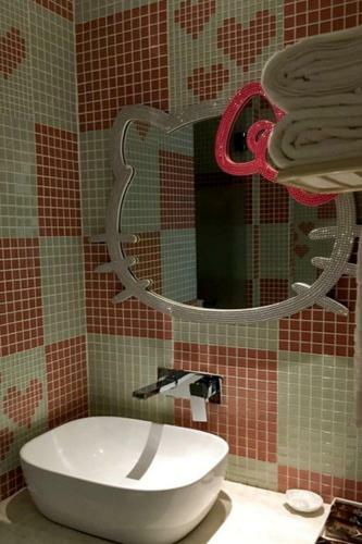 Aizhu Boutique Theme Hotel