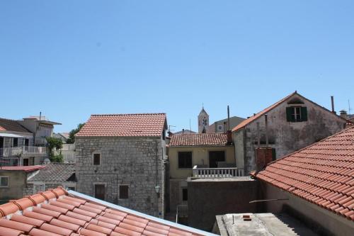 Hostal Triple Room Baska Voda 6748b