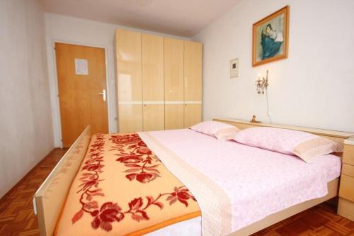 Apartment Medveja 7852a