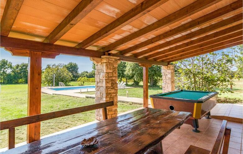 Holiday Home Pula With Fireplace 11