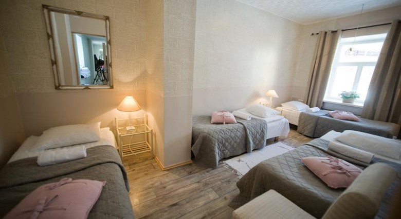 Hostal Oldhouse Hostel