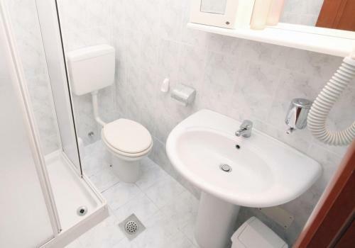 Hostal Double Room Supetarska Draga - Donja 5033a