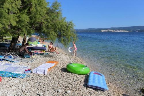 Apartments By The Sea Zavode (omis) - 1022