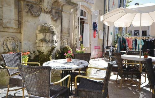 Holiday Home Cadenet 10