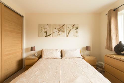 Chesterton Court Apartment