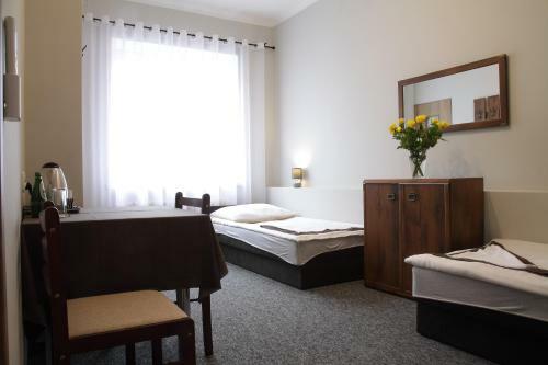 Hostal Rest- Pokoje Z ?azienkami