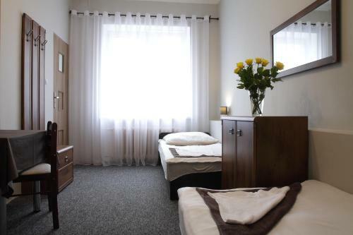 Hostal Rest- Pokoje Z ?azienkami